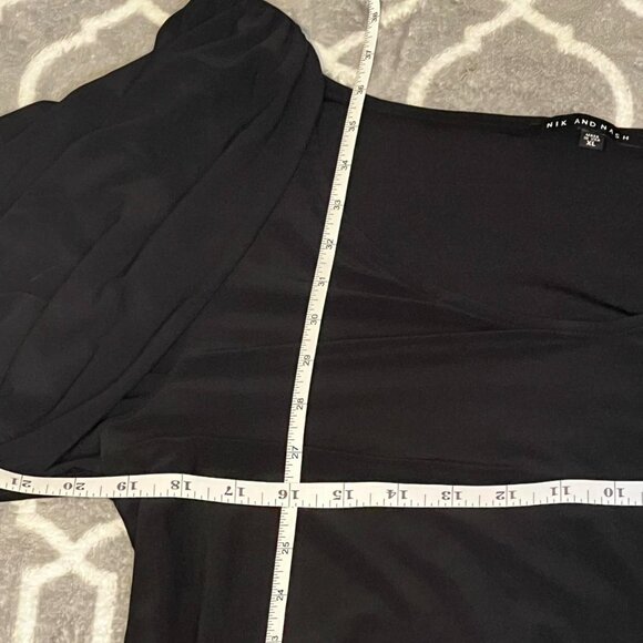 Nik and Nash black poof arm long sleeve midi dress in black. Size XL. - Picture 4 of 7